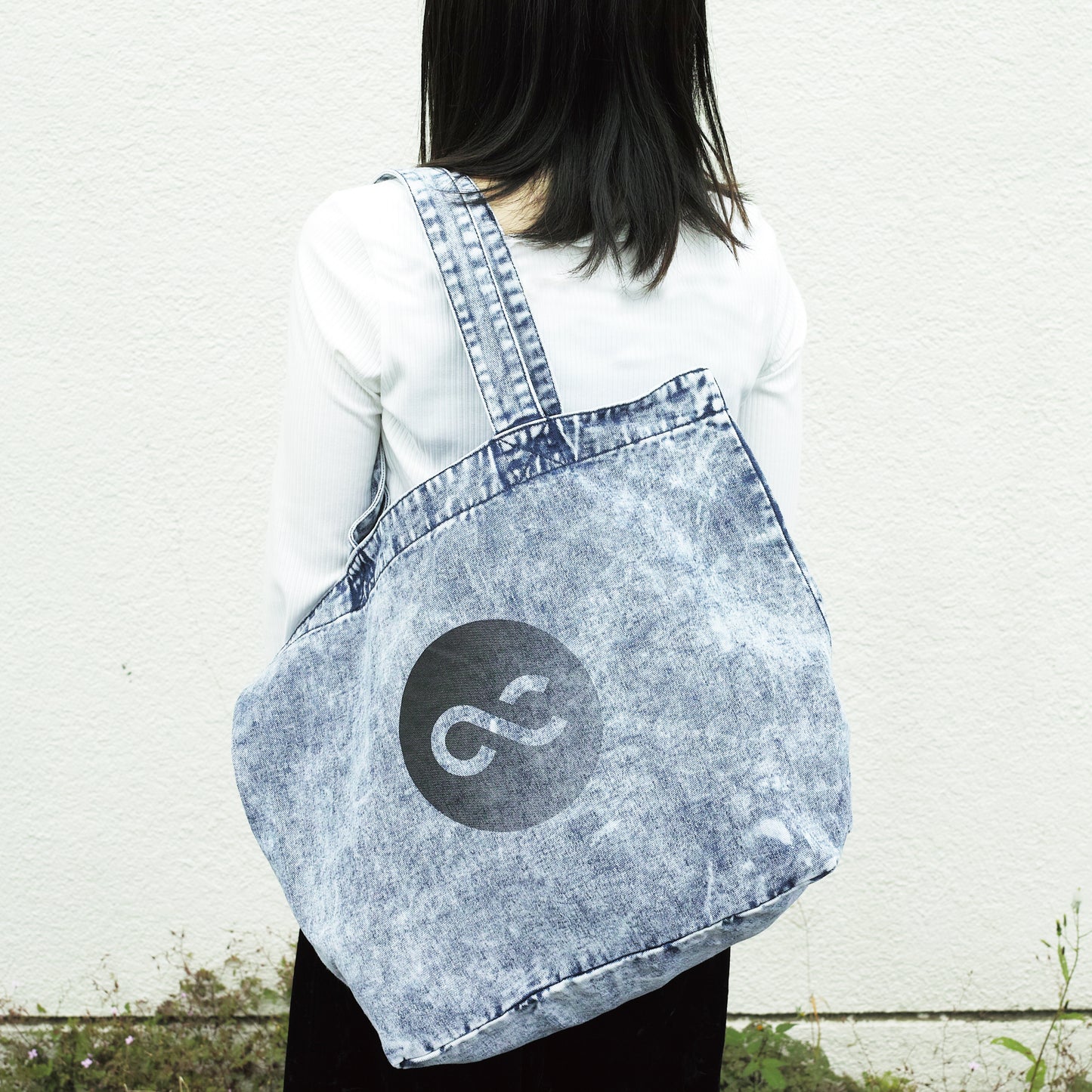 One Control トートバッグ(ロゴ プリント) ケミカルウォッシュ