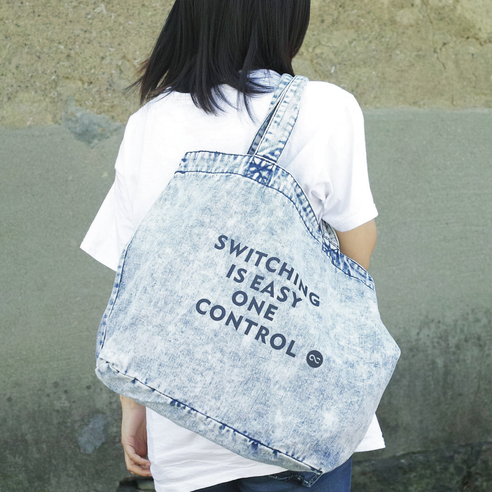 One Control トートバッグ (Switching is Easy プリント) ケミカルウォッシュ