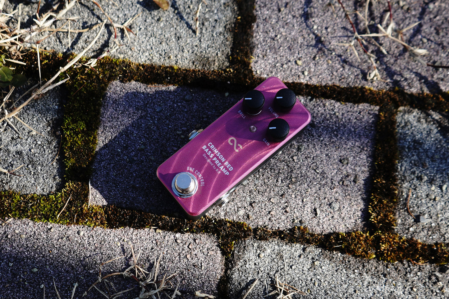 One Control CRIMSON RED BASS PREAMP