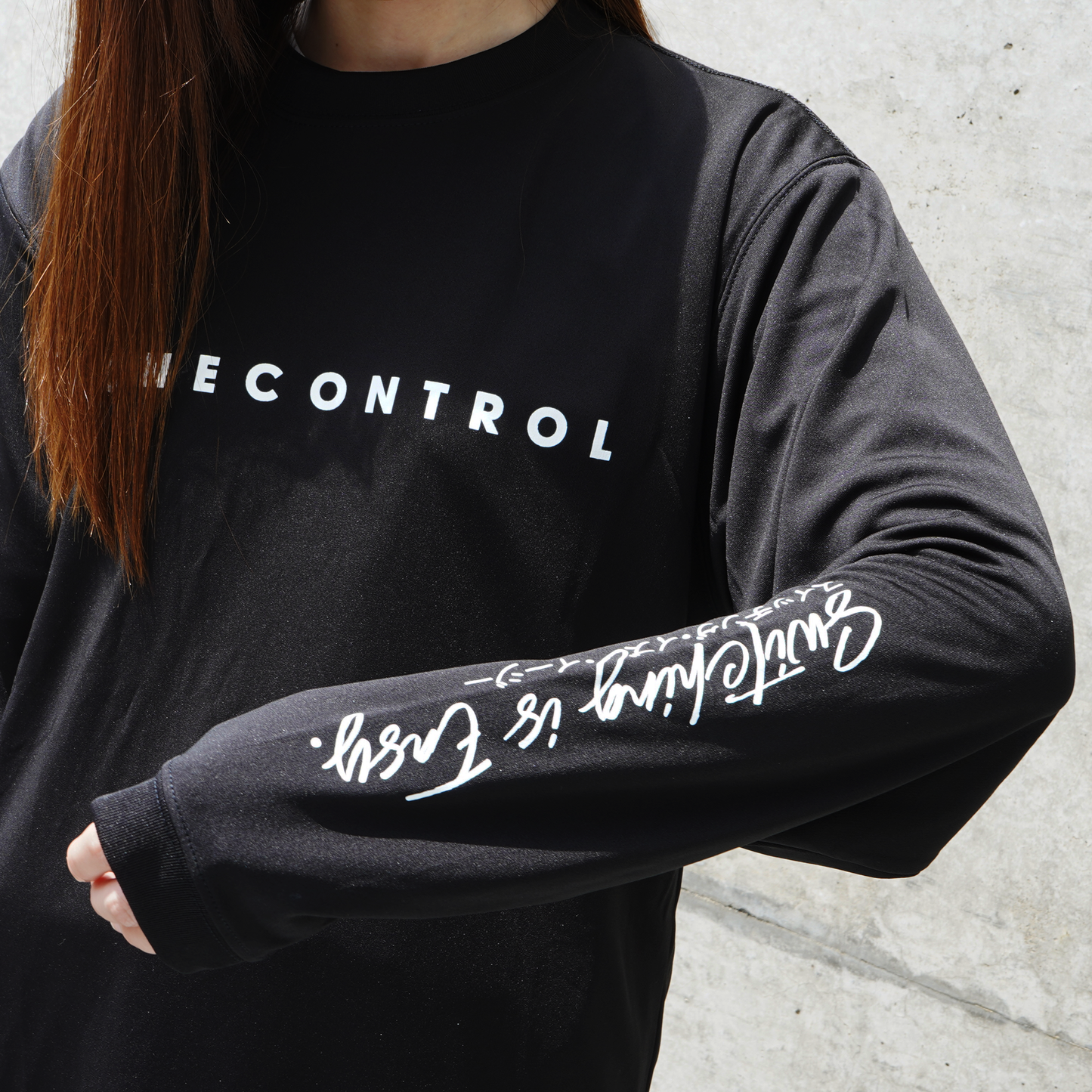 One Control ロゴロングTシャツ ブラック