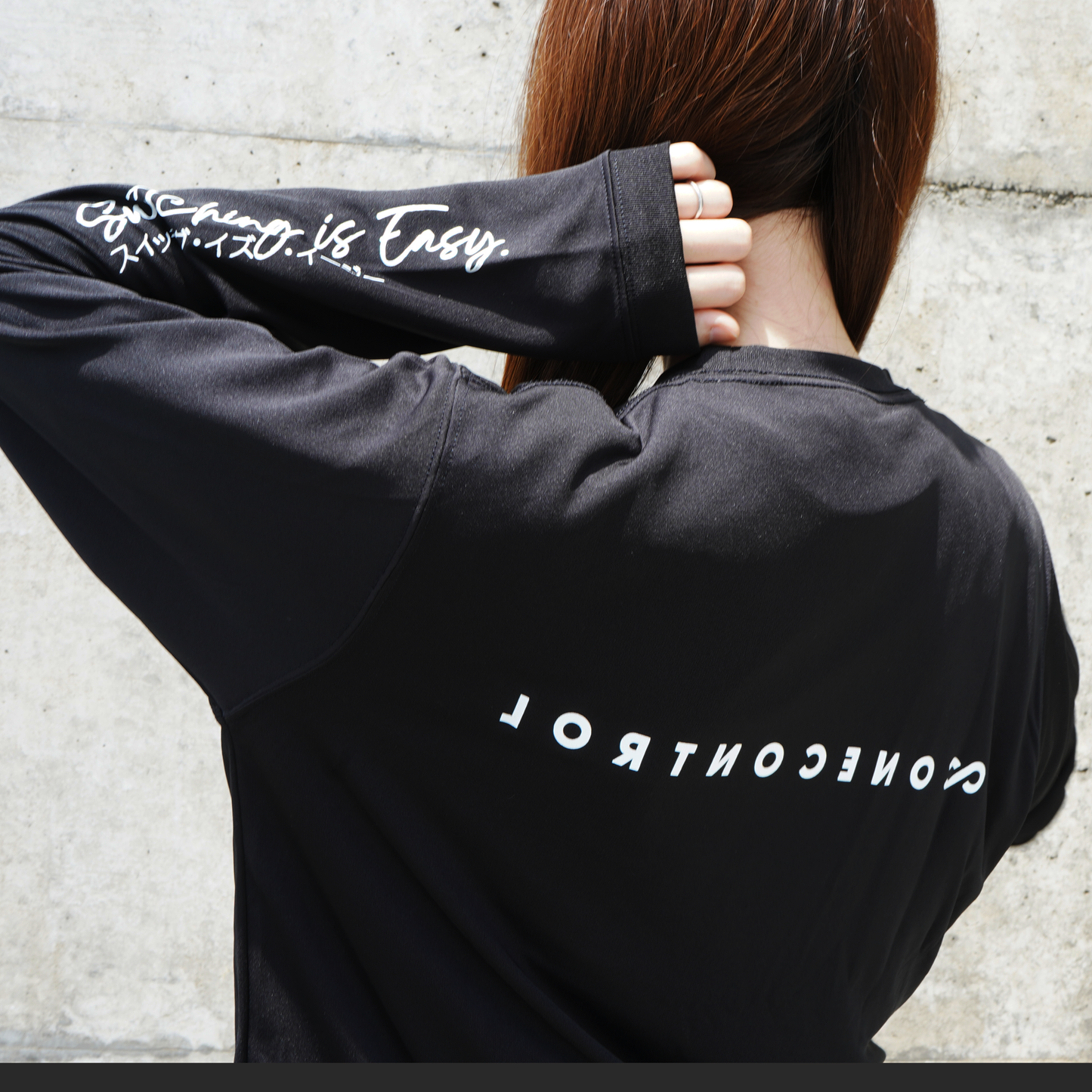One Control ロゴロングTシャツ ブラック